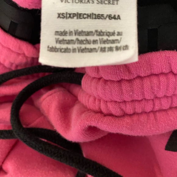 Victoria’s Secret PINK - Picture 3 of 6